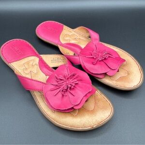 Børn Womens 9 Fuchsia Leather Flower Thong Flats Sandals Vacation